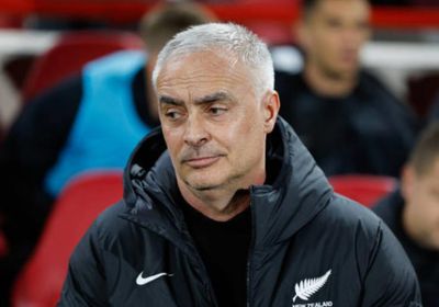 مدرب نيوزيلندا يأسف لغياب الفعالية أمام مرمى بولندا