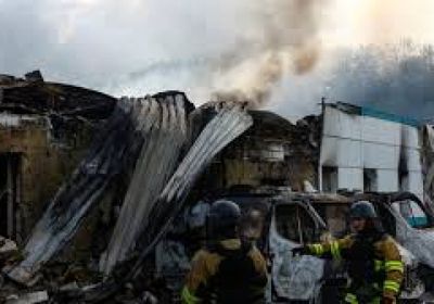 هجمات روسية بالصواريخ والمسيرات على كييف