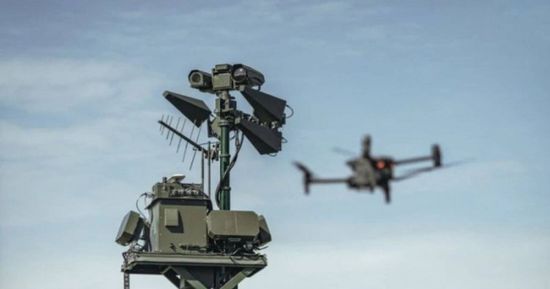 السويد تستثمر 370 مليون دولار في أنظمة مضادة للطائرات المسيرة