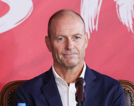 «سوروب»: فخور بتدريب الأهلي وهدفي تحقيق الفوز والتتويج بالبطولات