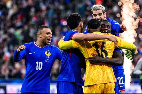 فرنسا يحقق فوزًا ثمينًا على أذربيجان بتصفيات المونديال