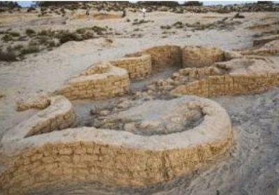 اكتشاف قلعة عسكرية على طريق حورس الحربي في شمال سيناء