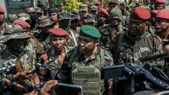 رئيس مدغشقر يحذر من محاولة انقلاب بعد انضمام جنود إلى احتجاجات