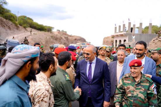 الرئيس الزُبيدي يصل إلى الضالع للمشاركة بالاحتفالات الشعبية