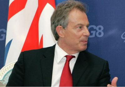 نائب أبو مازن يبحث مع بلير سبل إنجاح جهود ترامب لوقف الحرب