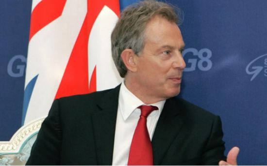 نائب أبو مازن يبحث مع بلير سبل إنجاح جهود ترامب لوقف الحرب