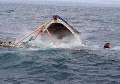 مصرع 15 شخصًا في انقلاب قارب شرق غانا