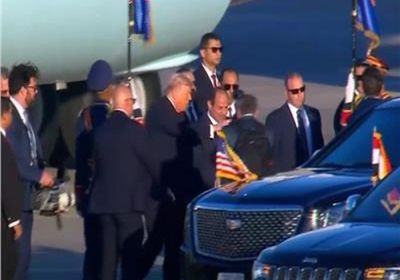 الرئيس السيسى يستقبل ترامب في مطار شرم الشيخ