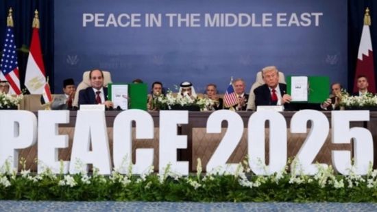 السيسي: يدعو الشعب الإسرائيلي لمد يده لتحقيق السلام