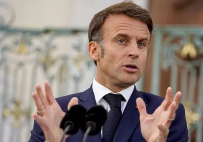 ماكرون: ترامب الشخص الوحيد القادر على وقف نتنياهو