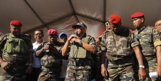 بعد هروب الرئيس.. الجيش المدغشقري يعلن الاستيلاء على السلطة