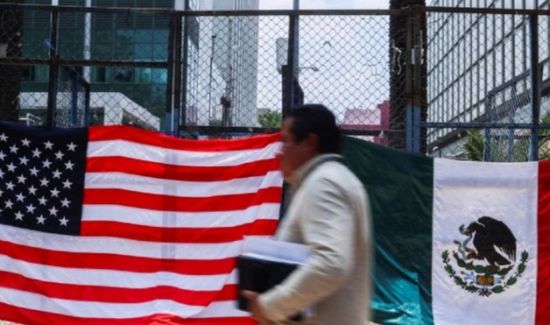 أمريكا تلغي تأشيرات 50 مسؤولاً مكسيكيّاً كبيراً