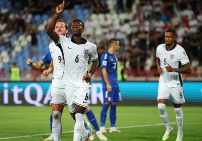 إنجلترا تتأهل لكأس العالم 2026 بخماسية في لاتفيا