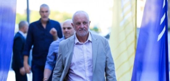 مدرب العراق يهاجم نظام ملحق تصفيات قارة آسيا