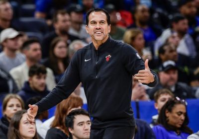 سبولسترا مدربًا للمنتخب الأمريكي لكرة السلة للرجال حتى 2028