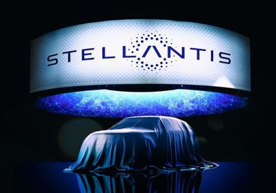 تسليمات "ستيلانتيس" تقفز بنسبة 13% في الربع الثالث