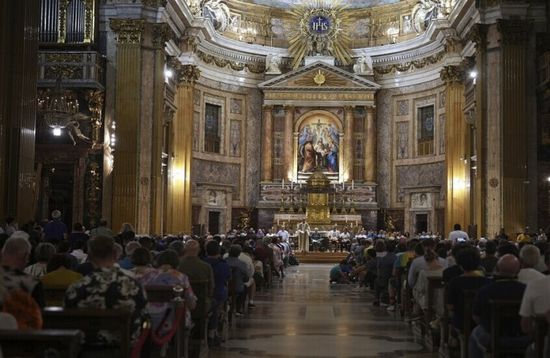 الفاتيكان: نأمل نجاح جهود ترامب بإنهاء الصراع في أوكرانيا