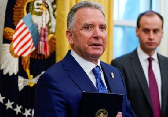 "هراء مُضحك".. أول تعليق من مبعوث ترامب عن الاستقالة من مهامه