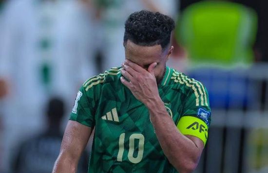 الدوسري قائد السعودية أفضل لاعب في آسيا لعام 2025