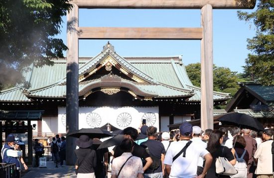 الخارجية الصينية تقدم احتجاجا لطوكيو بشأن ضريح ياسوكوني