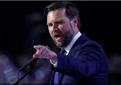 نائب الرئيس الأمريكي: خفض أعمق للقوى العاملة الفيدرالية