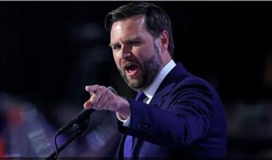 نائب الرئيس الأمريكي: خفض أعمق للقوى العاملة الفيدرالية