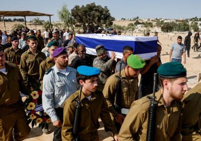 مجدداً.. إسرائيل تحذر حماس بشأن جثث الرهائن: "الوقت ينفد"