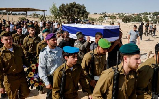 مجدداً.. إسرائيل تحذر حماس بشأن جثث الرهائن: "الوقت ينفد"