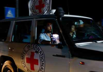 إسرائيل تتسلم جثة رهينة من حماس لمعرفة هويتها