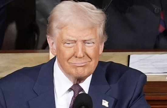 ترامب يتحدث عن فكرة حفر نفق يربط بين روسيا وألاسكا