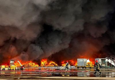 بنغلاديش.. اندلاع حريق هائل في مطار دكا الدولي