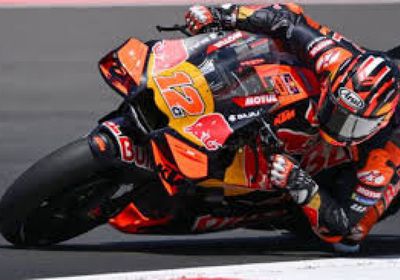 فرنانديز يحقق أول انتصاراته ببطولة العالم للدراجات النارية