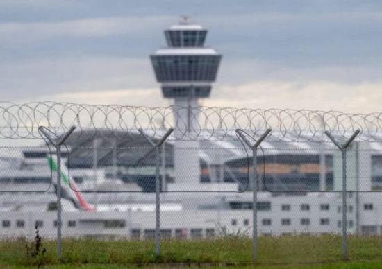 إغلاق مؤقت لأحد مدارج مطار ميونيخ بسبب بلاغ عن نشاط مشبوه