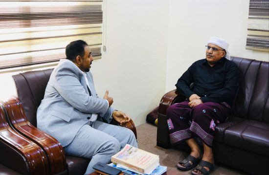 الكثيري يناقش خطط تطوير منظومة النقل البحري بالجنوب