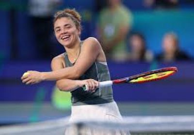 إيلينا ريباكينا تقترب من البطولة الختامية للتنس الشهر المقبل