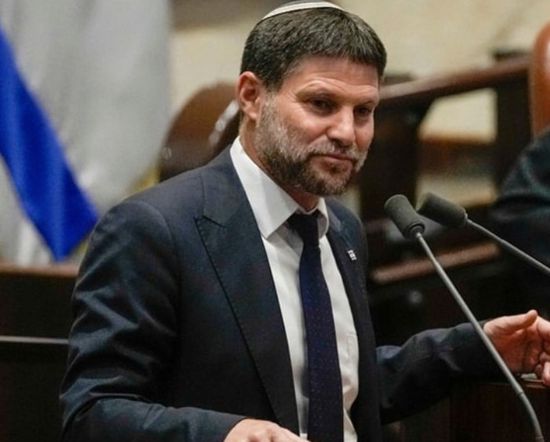 سموتريتش يطالب نتنياهو باستئناف القتال في غزة