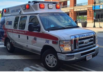 إصابات بعد اصطدام سيارة لحفل عيد ميلاد بواشنطن