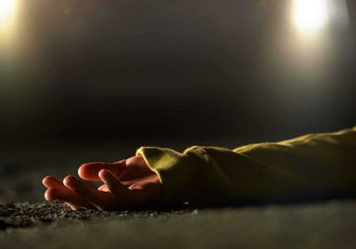 وفاة موظفة بمدرسة بضربة قاتلة من طالب في ولاية ماساتشوستس