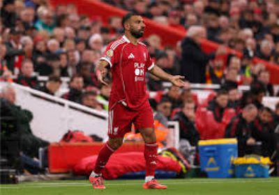 كاراجر: صلاح لا ينبغي أن يبدأ مباريات ليفربول خارج أنفيلد