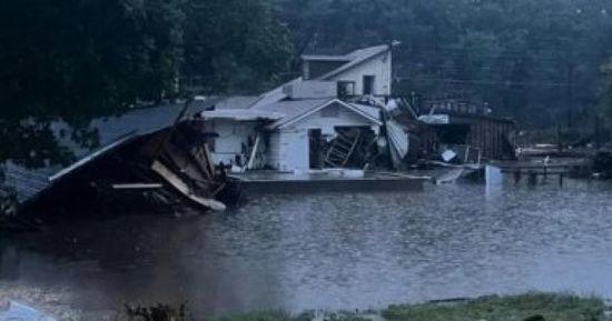 فيضانات عارمة تضرب قرى بولاية ألاسكا الأمريكية