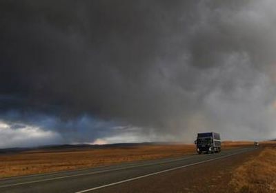 مصرع شخص في إعصار ضرب باريس