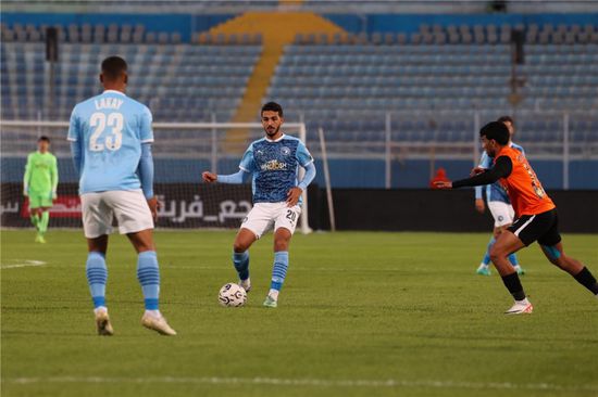 بيراميدز يفوز على فاركو في الدوري المصري