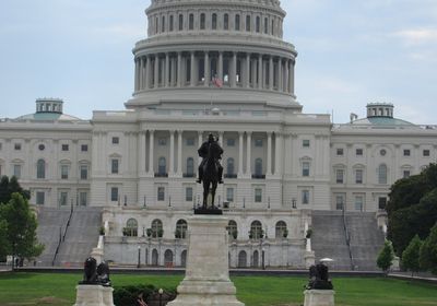 إخلاء مبنى الكابيتول في "وايومنغ" بسبب عبوة ناسفة