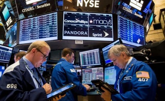 الأسهم الأمريكية تنهي التعاملات على أداء متباين
