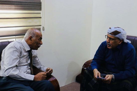 الكثيري يثمن الدور الريادي لمركز بحوث الطاقة المتجددة في حضرموت