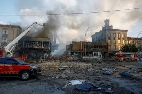 مقتل 6 أشخاص على الأقل بغارات روسية على أوكرانيا