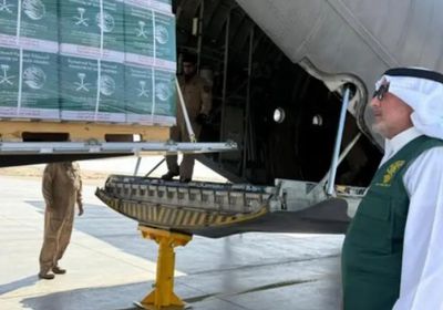 السعودية: وصول الطائرة الإغاثية الـ70 لمساعدة أهالي غزة