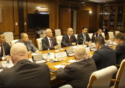 شملت مباحثات رفيعة.. الرئيس الزُبيدي يختتم زيارته إلى روسيا