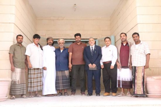 فريق الرقابة يطلع على نشاط مكتب الزراعة في المهرة