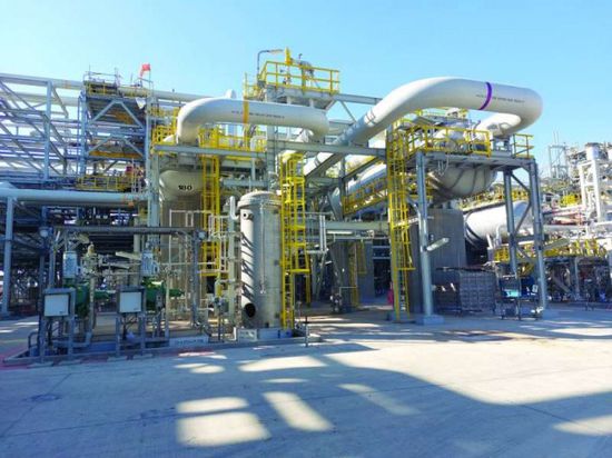 توقعات بانفراجة في مشروع مجمع بتروكيماويات مصفاة الزور